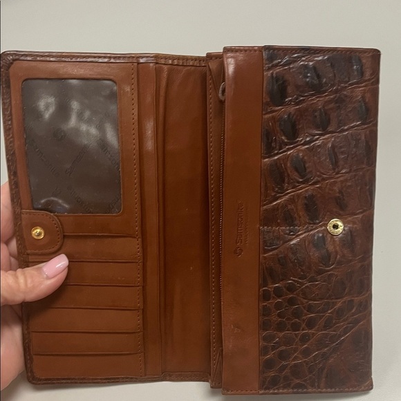 Samsonite Full Grain Stamped Brown Crocodile Wallet & checkbook - Picture 6 of 16